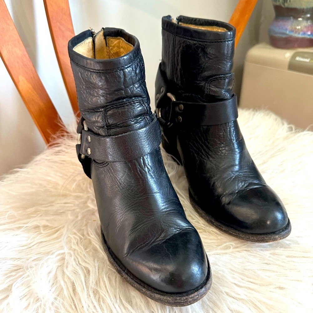 Frye Leather Ankle Boot